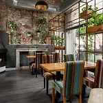Maxxim & Loft Hotel 4*
