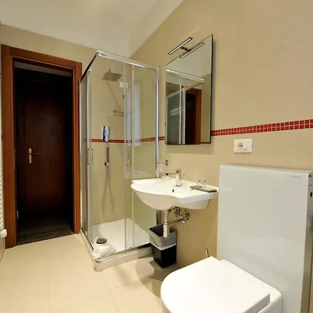 Maxxim & Loft Hotel